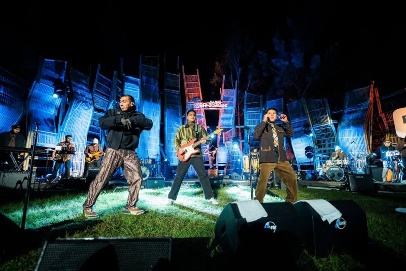 Meriahnya Jazz Gunung Bromo 2025: Ketika Musik, Kabut, dan Budaya Menjadi Satu Cerita Tak Terlupakan