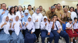 Menteri PPPA Dampingi Siswa SLB Negeri Semarang Jalani Cek Kesehatan Gratis Sekolah